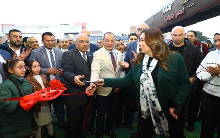 وزيرة التنمية المحلية والمحافظ ورئيس الغرفة يفتتحون معرض «أهلاً رمضان» بشبرا الخيمة